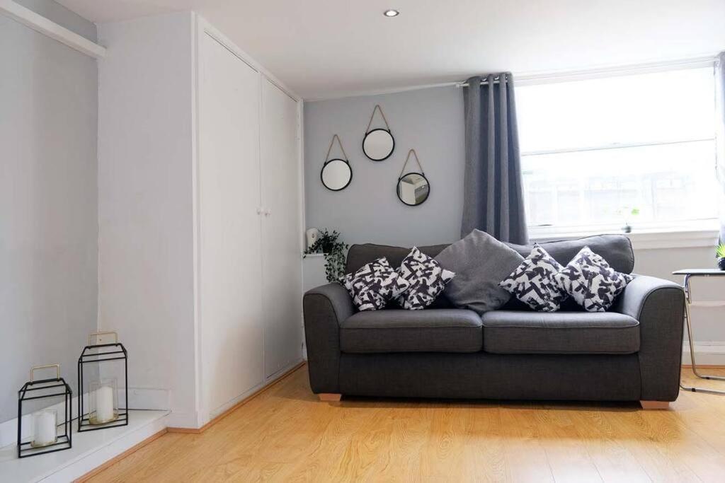 Seymour Townhouse By Serviced Living ลิเวอร์พูล ภายนอก รูปภาพ